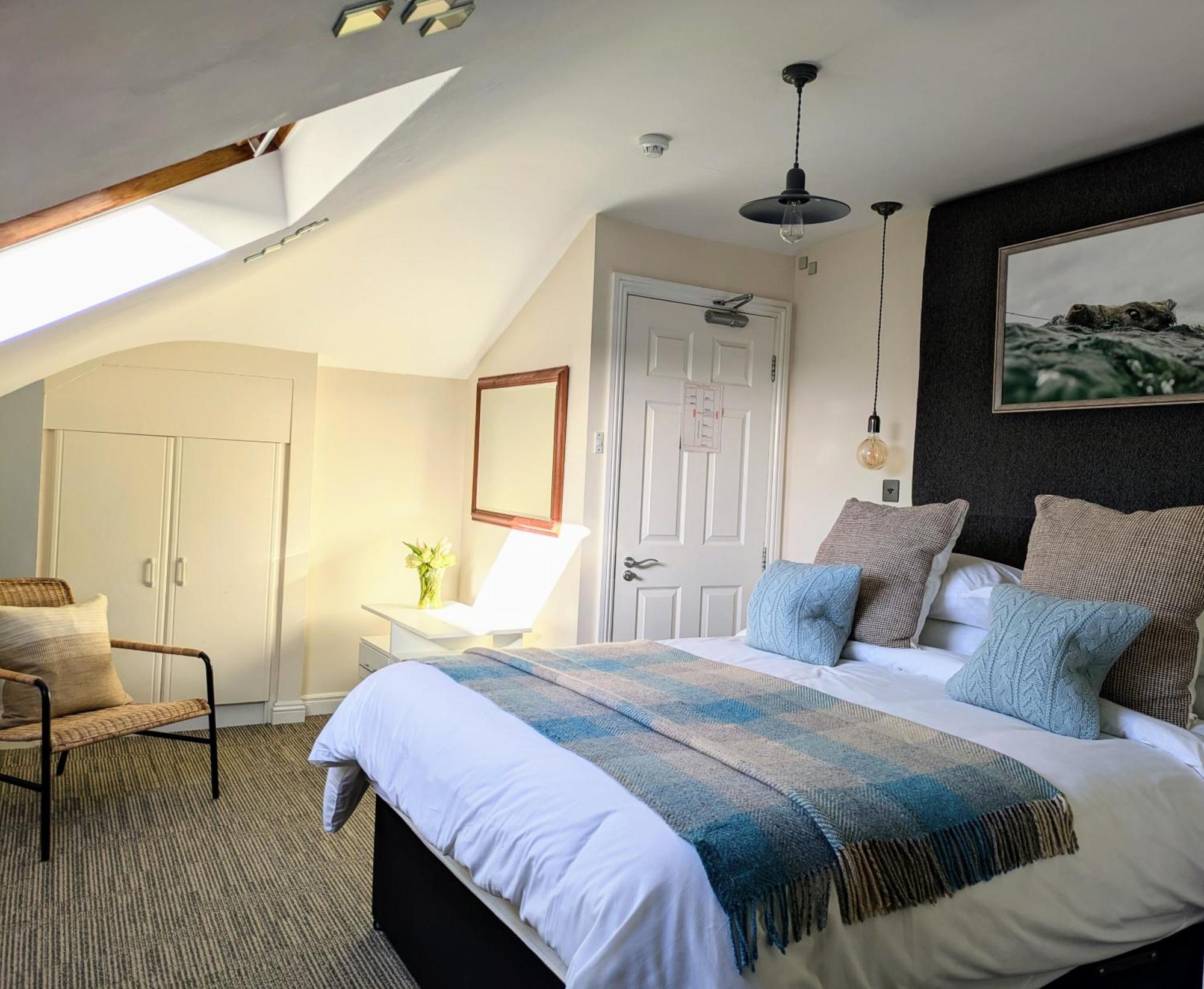 Hillside Lodge B&B คลิฟเดน ภายนอก รูปภาพ
